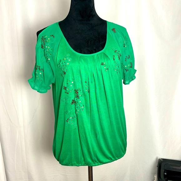 NWOT Leifnotes Kelly green cold shoulder beaded blossom top xs Nordstrom - Picture 2 of 15
